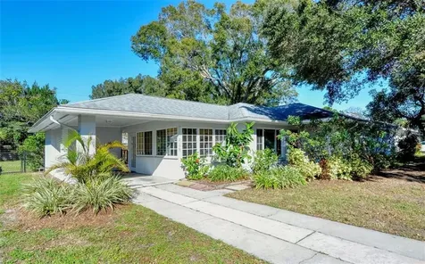 2159 Bougainvillea Street Sarasota FL 34239