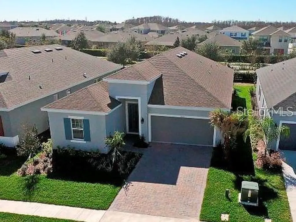 2386 Dammar Street Orlando FL 32824
