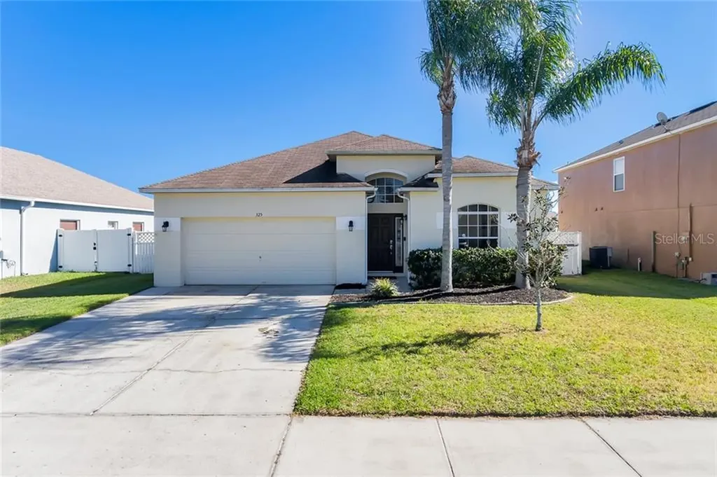 325 Casa Marina Place Sanford FL 32771