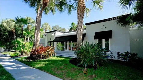 3615 Flores Avenue Sarasota FL 34239