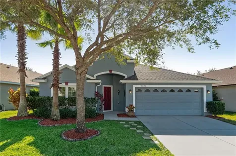 2320 Holly Pine Circle Orlando FL 32820