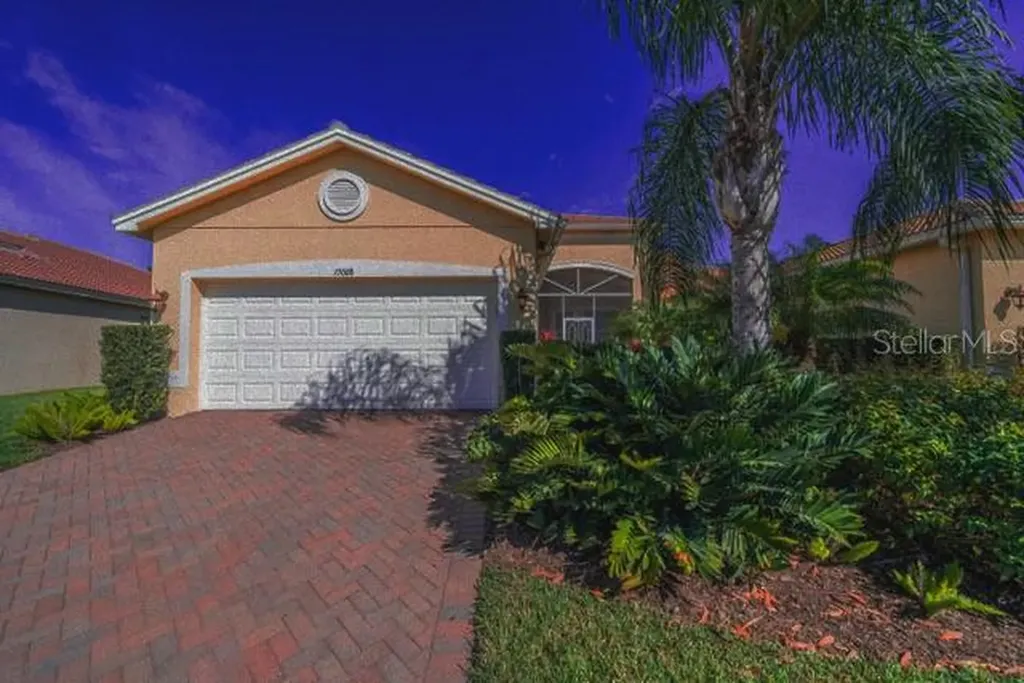 15668 Aurora Lake Circle Wimauma FL 33598
