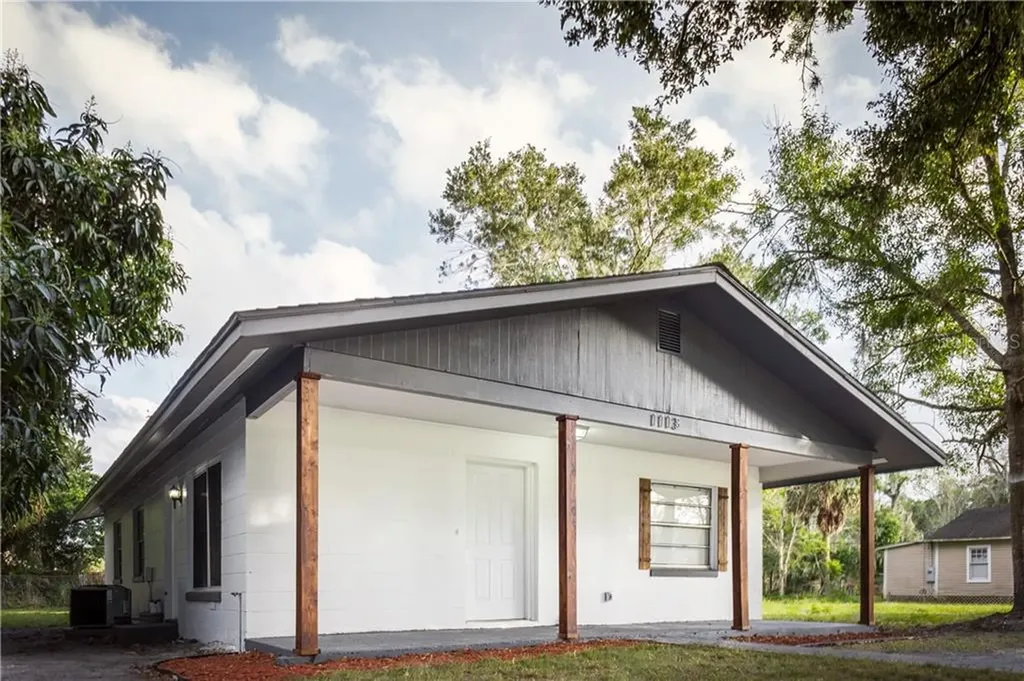 1113 Hickory Avenue Sanford FL 32771