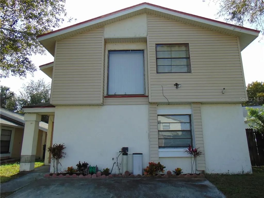 10518 Parkcrest Drive Tampa FL 33624