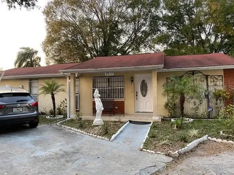 8212 Olivewood Place Tampa FL 33615