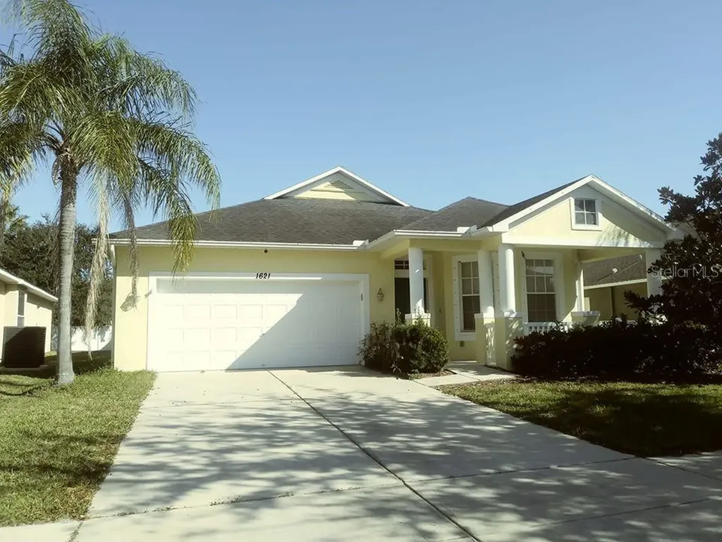 1621 Bonita Bluff Court Ruskin FL 33570