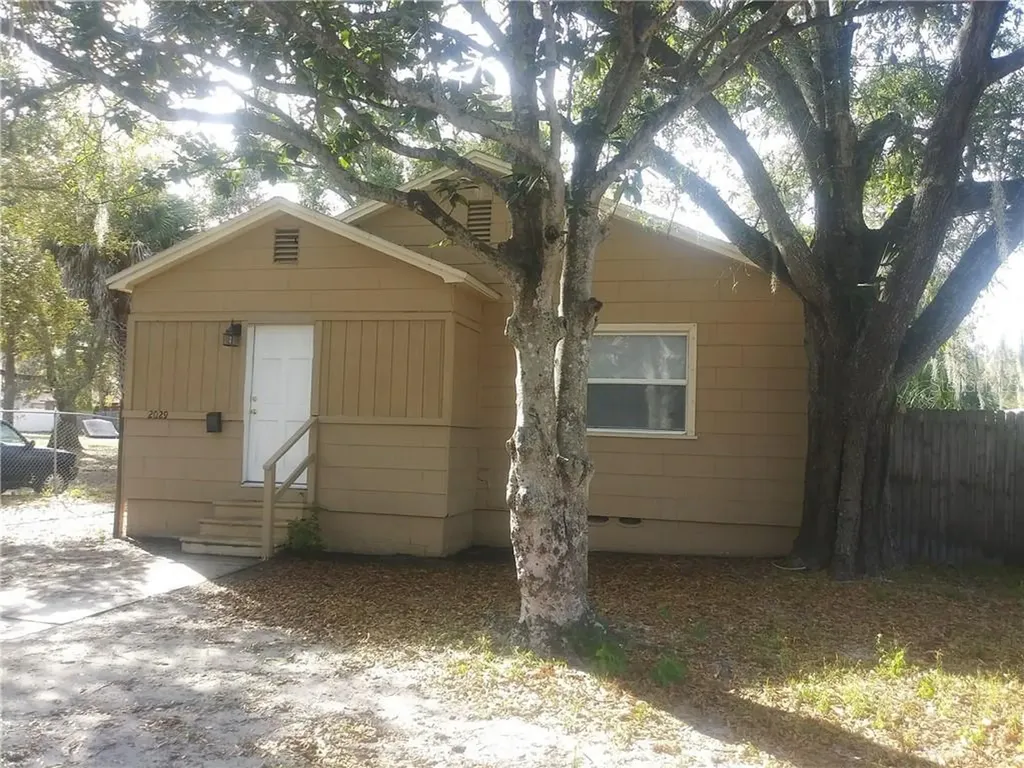 2029 19th Street S St Petersburg FL 33712