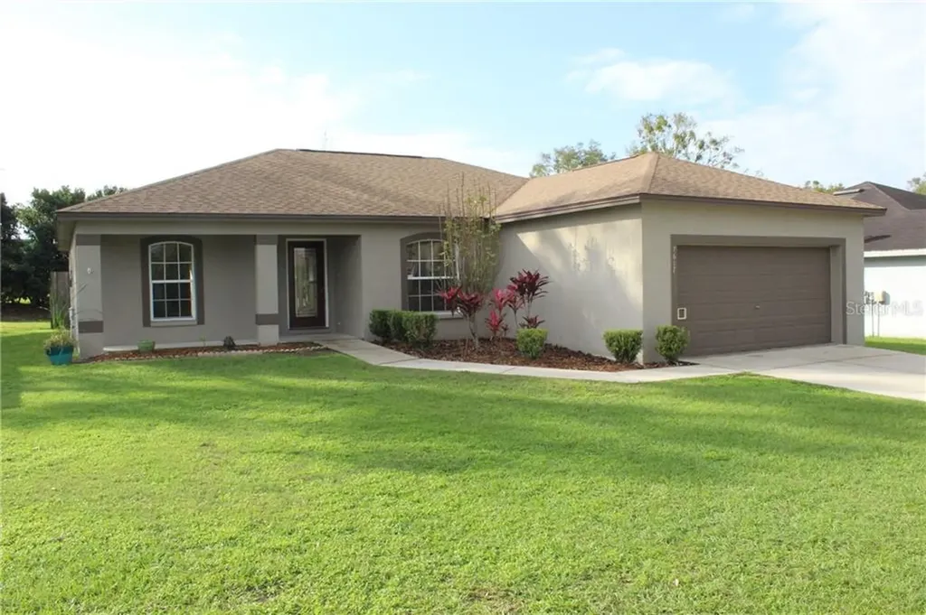 7617 Manor Drive Lakeland FL 33810