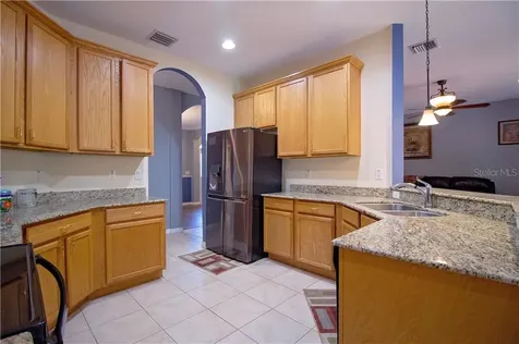 1404 Butch Cassidy Trail Wimauma FL 33598