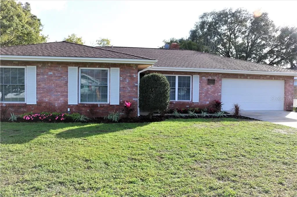 125 Sandburg Lane Winter Haven FL 33884