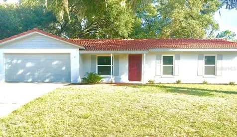 12945 SE 117th Court Ocklawaha FL 32179