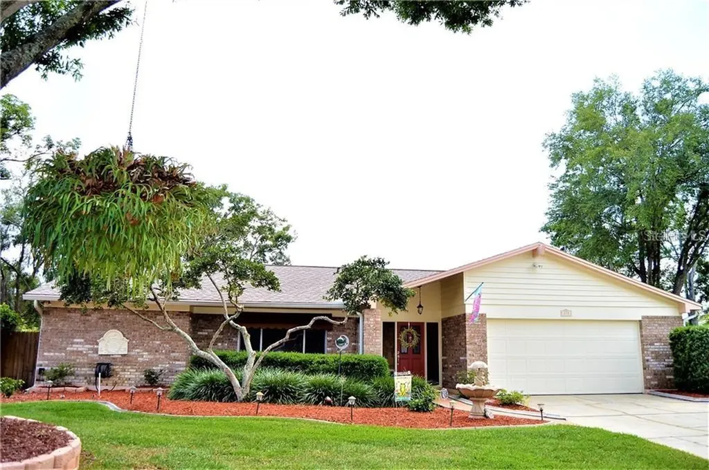 810 Eveningside Court Tampa FL 33613