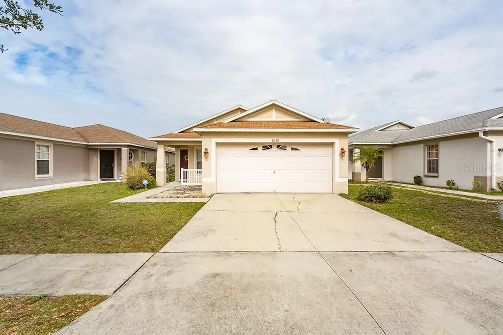 8138 Canterbury Lake Boulevard Tampa FL 33619