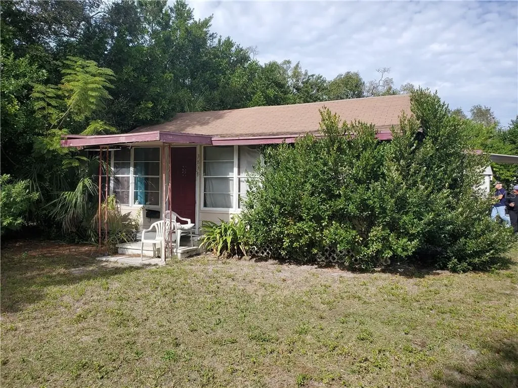 3839 15th Avenue S St Petersburg FL 33711