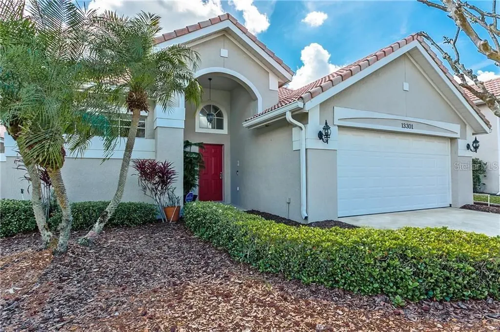 13301 Lake Turnberry Circle Orlando FL 32828