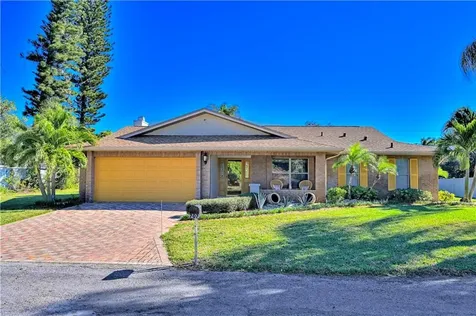 707 88th Street NW Bradenton FL 34209
