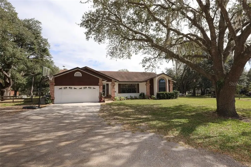8805 Ogleby Creek Road Myakka City FL 34251