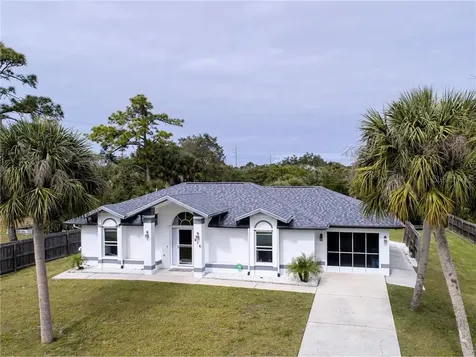 816 E 2nd Street Englewood FL 34223