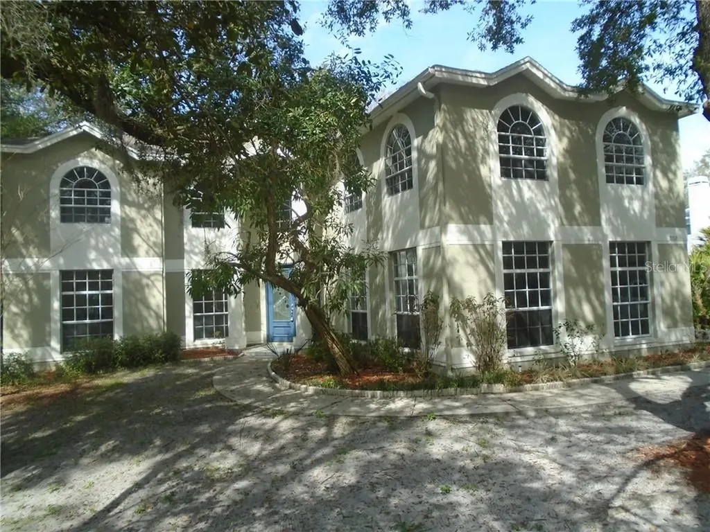 8102 Pond Shadow Lane Tampa FL 33635