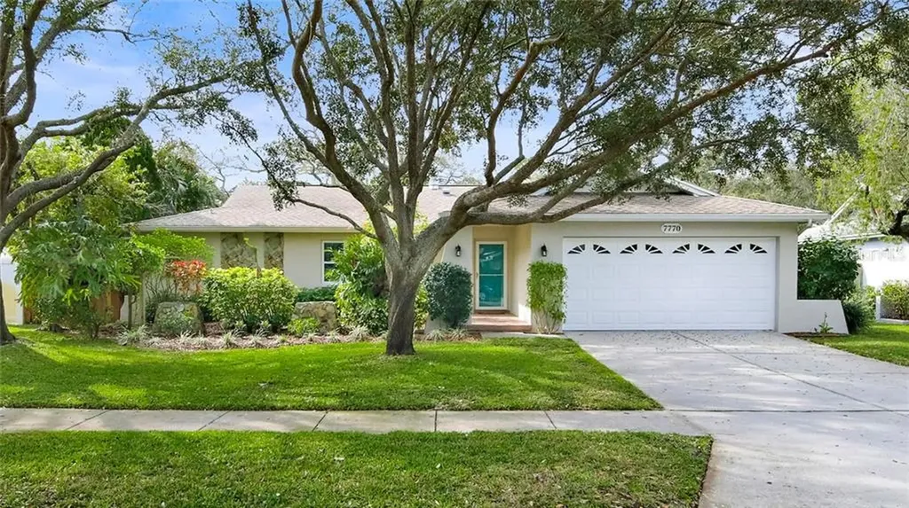 7770 17th Way N St Petersburg FL 33702