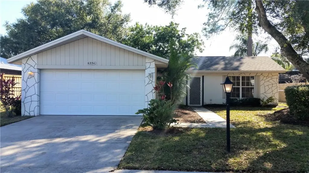 6354 Tarawa Drive Sarasota FL 34241
