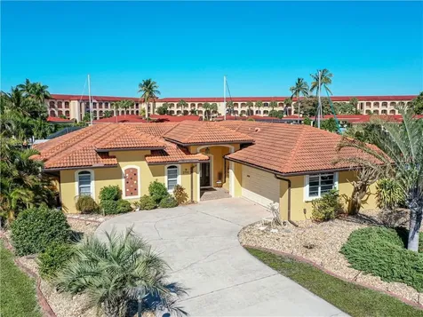 2790 Aqua Court Punta Gorda FL 33950