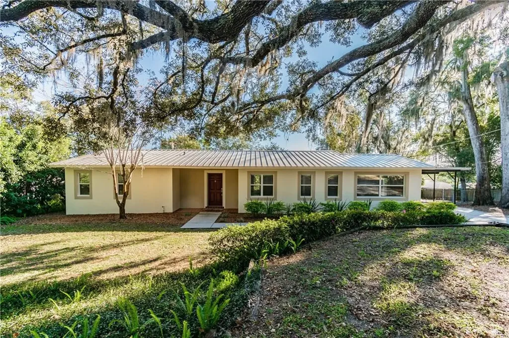 36750 Jefferson Avenue Dade City FL 33523