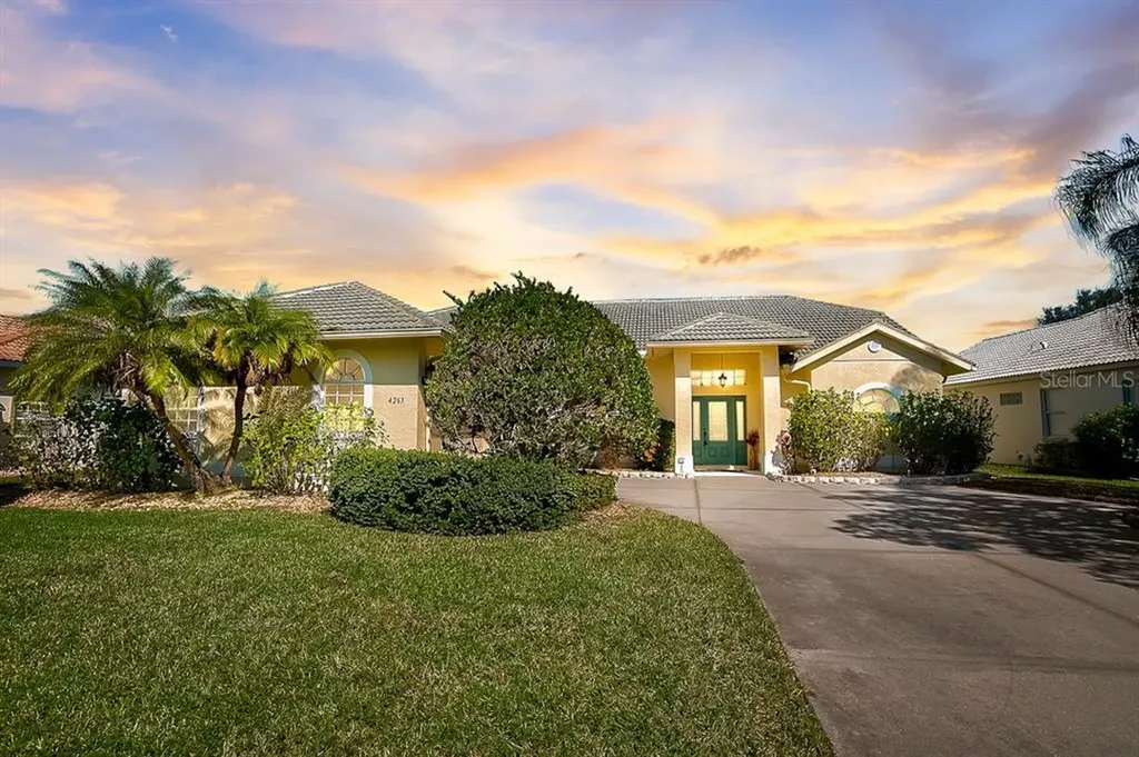 4263 Corso Venetia Boulevard Venice FL 34293