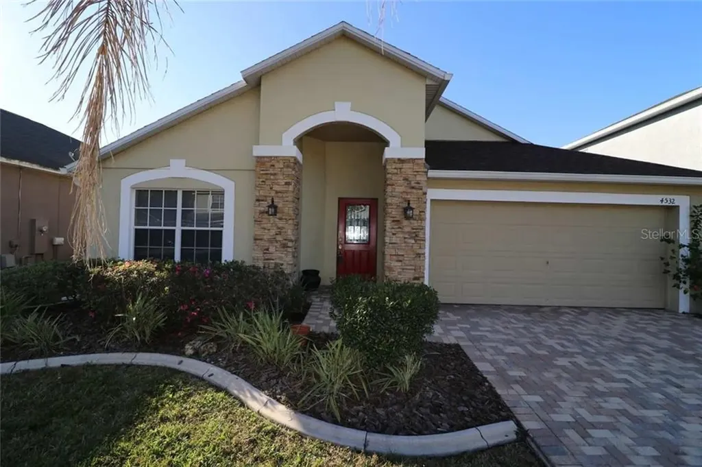 4532 Northern Dancer Way Orlando FL 32826