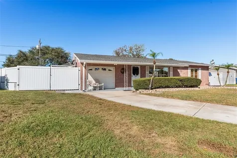 3232 57th Street N St Petersburg FL 33710