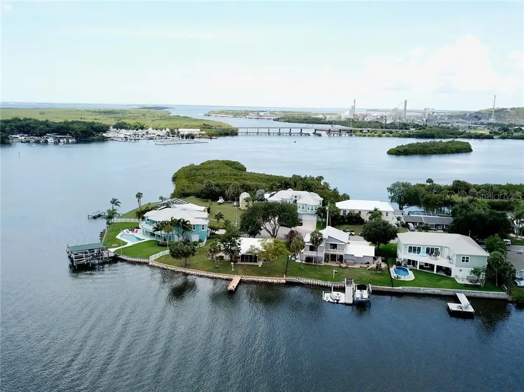 9414 Oak Street Riverview FL 33578