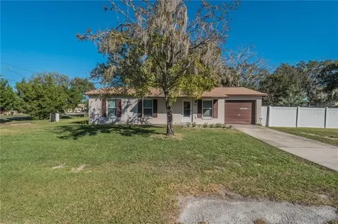 37600 Washington Avenue Umatilla FL 32784