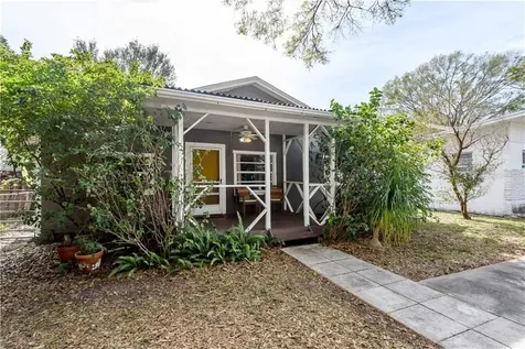 1760 27th Avenue N St Petersburg FL 33713