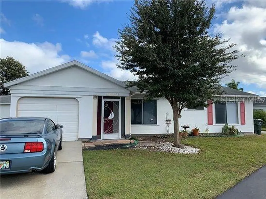 8171 Pickwick Road North Port FL 34287