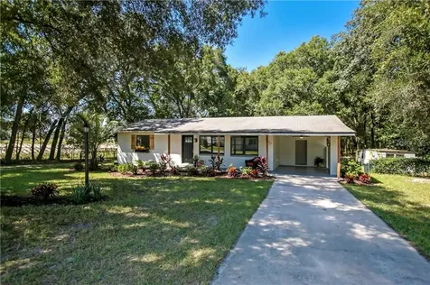 930 Louise Lane Deland FL 32720