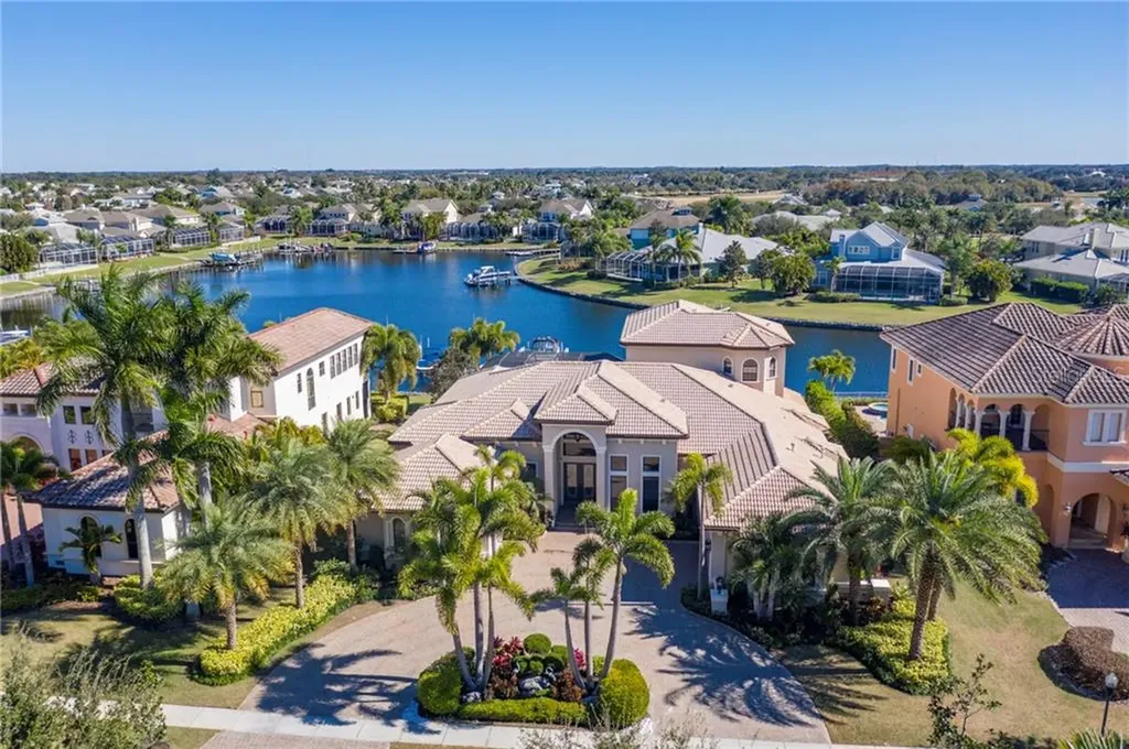 5415 Tybee Island Drive Apollo Beach FL 33572