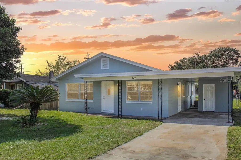520 Oak Street Auburndale FL 33823