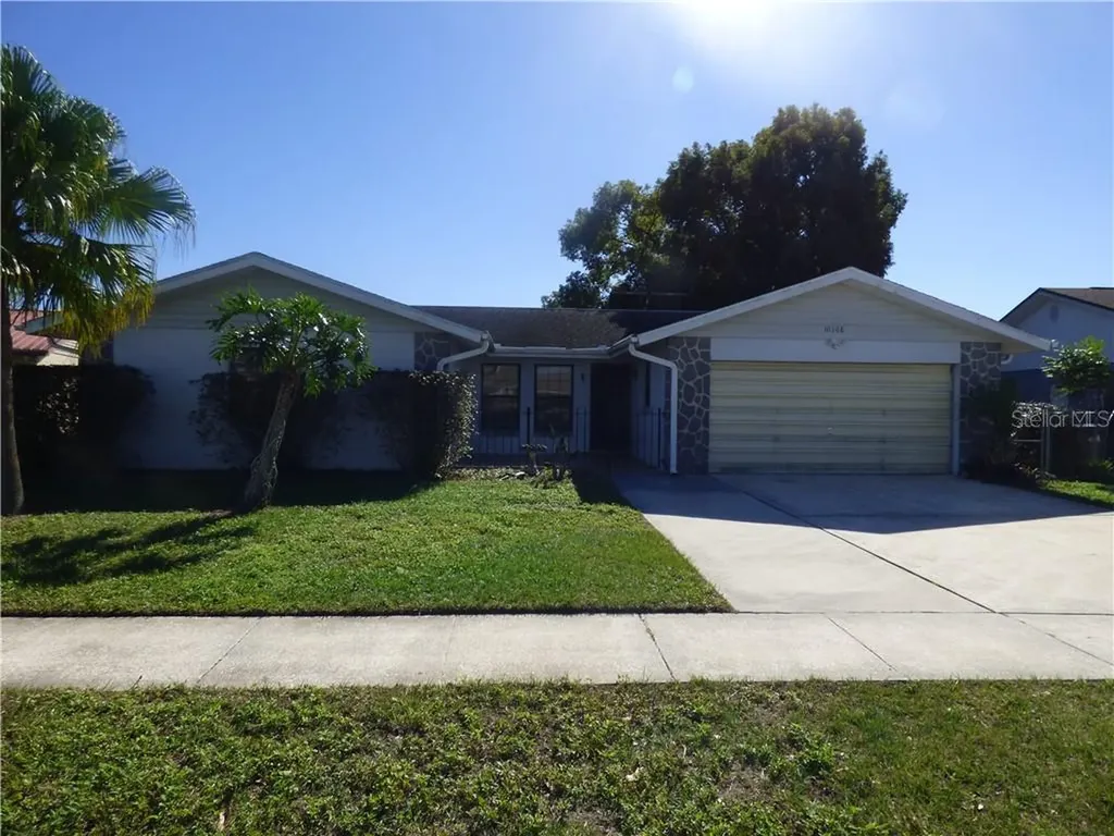 10308 Brownwood Avenue Orlando FL 32825