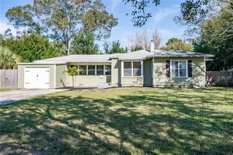 6087 5th Avenue N St Petersburg FL 33710