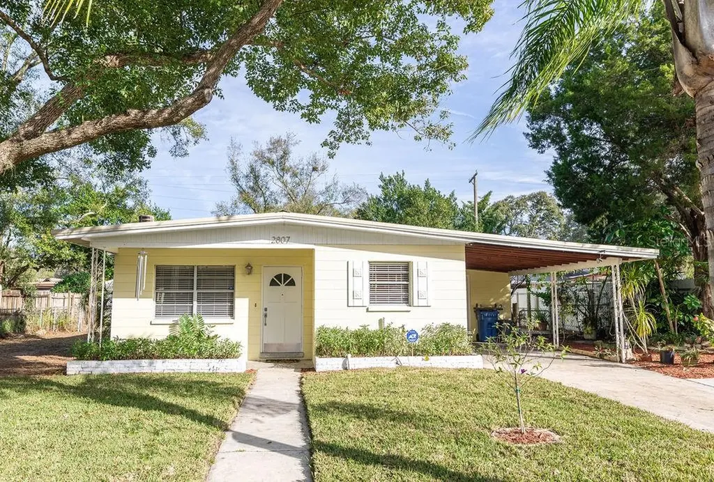 2807 W Robson Street Tampa FL 33614