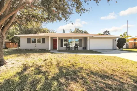 2115 Mckinley Street Clearwater FL 33765