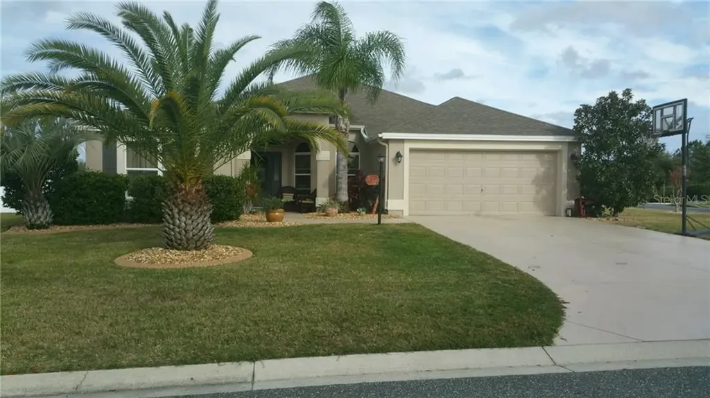 12189 NE 51st Circle Oxford FL 34484