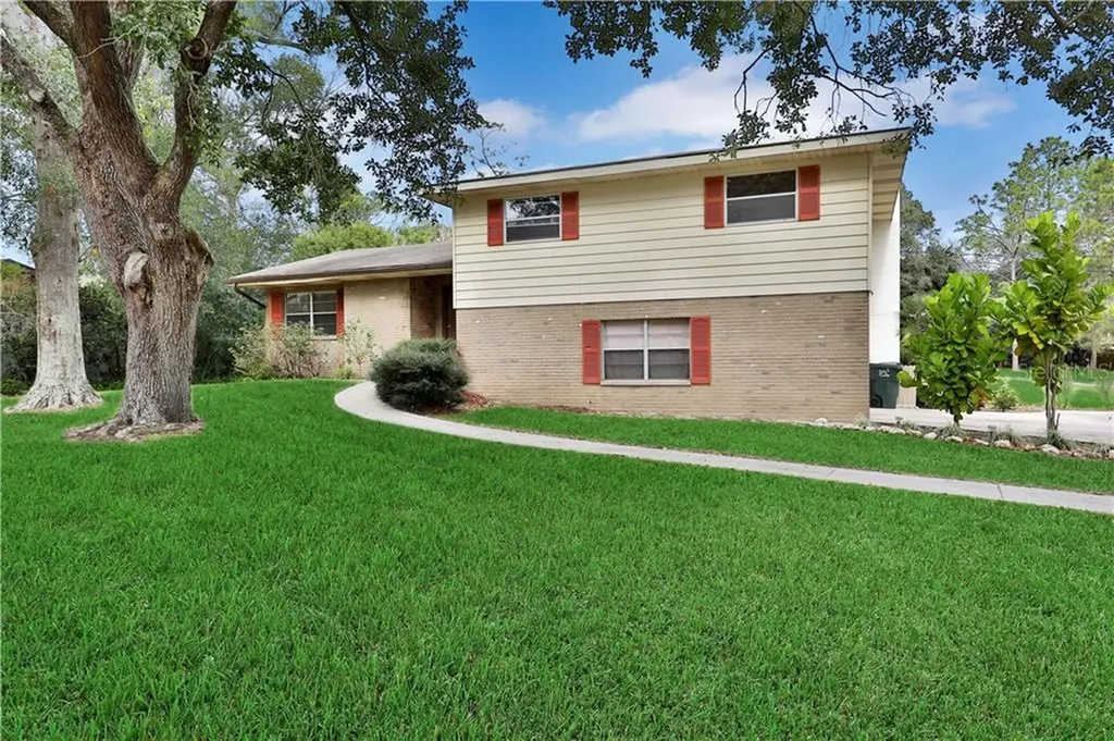 604 Gibson Road S Lakeland FL 33813