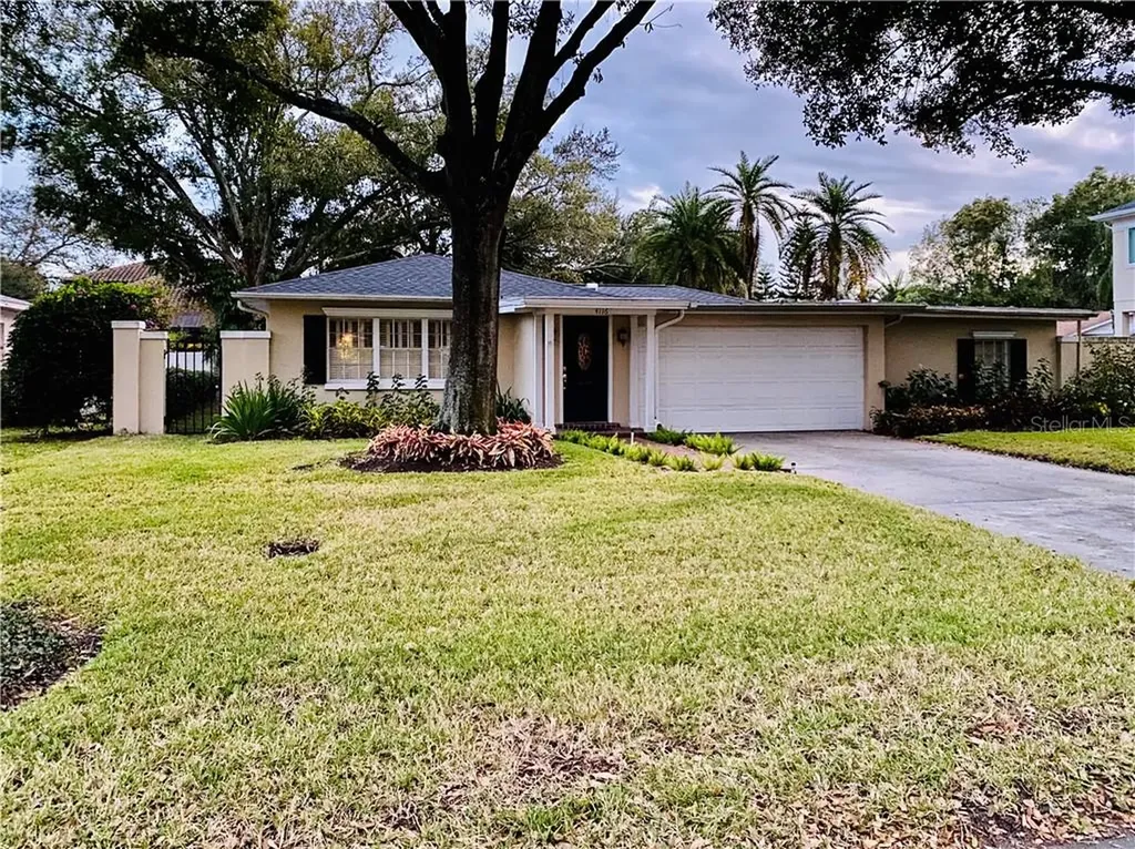 4116 W Mckay Avenue Tampa FL 33609