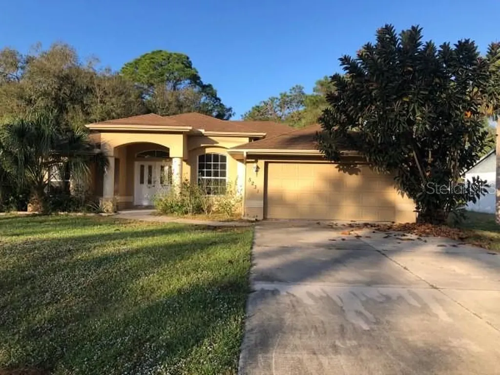5231 S Chamberlain Boulevard North Port FL 34286