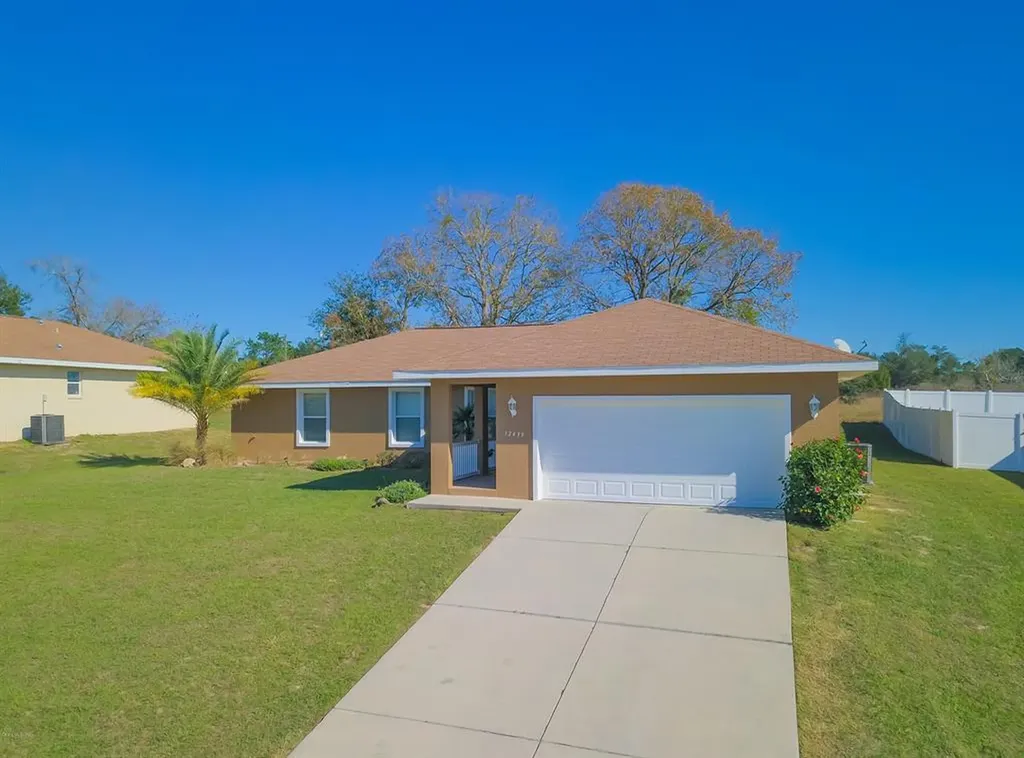 12439 SE 102nd Avenue Belleview FL 34420