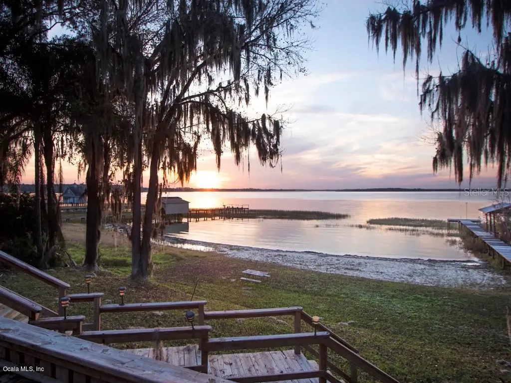 14970 SE 140th Avenue Road Weirsdale FL 32195