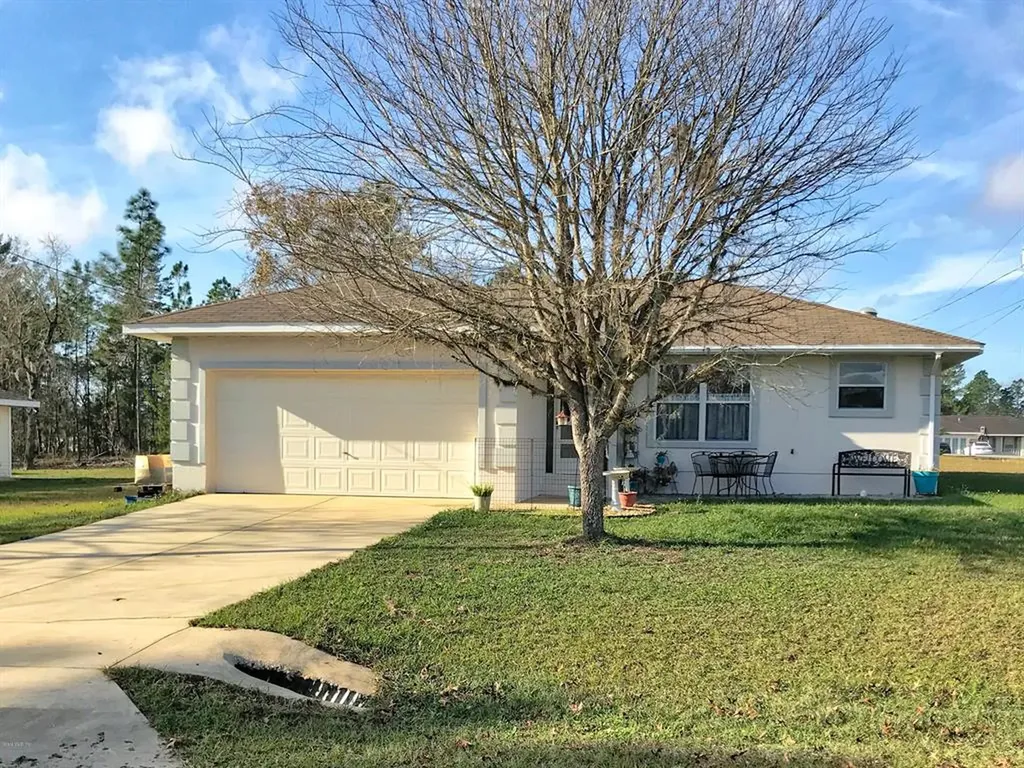12 Redwood Run Loop Ocala FL 34472