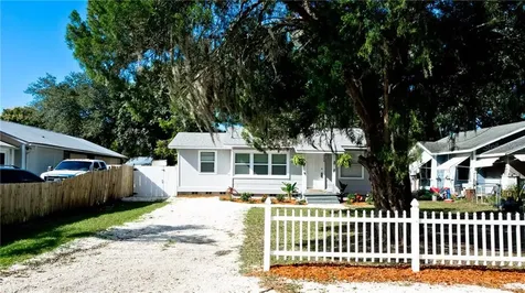 3224 20th Street E Bradenton FL 34208