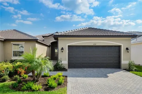 4742 Avila Lakes Drive Wimauma FL 33598